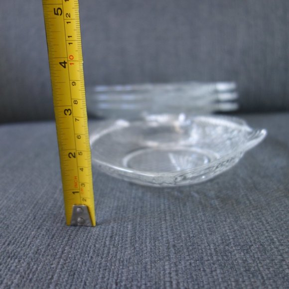 Set of Four(4) Fish Shaped/Designed Glass Plates - Picture 9 of 9